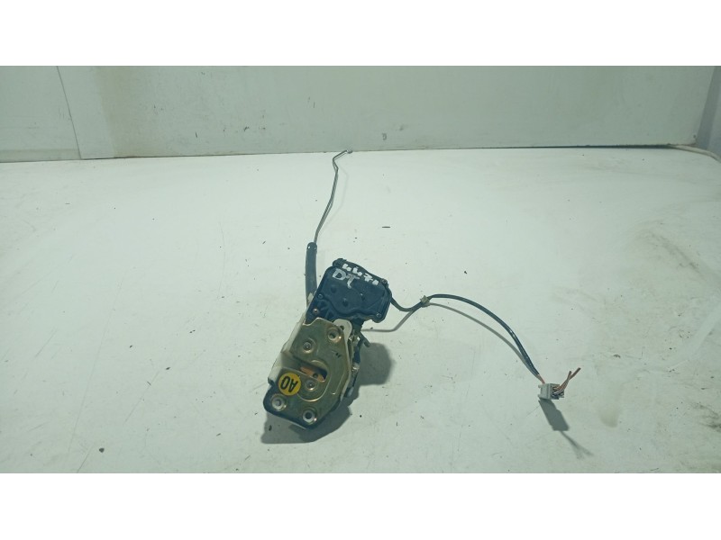 Recambio de cerradura puerta trasera derecha para honda cr-v (rd1/3) 2.0 16v cat referencia OEM IAM 72610S10J11  