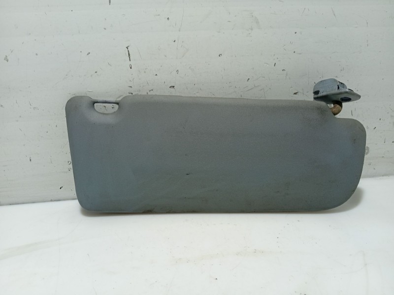 Recambio de parasol derecho para audi a3 (8l1) 1.8 referencia OEM IAM 8D0851552  