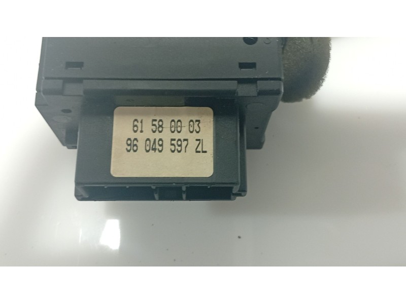 Recambio de mando limpia para peugeot 306 berlina 3/4/5 puertas (s2) referencia OEM IAM 98049597ZL  