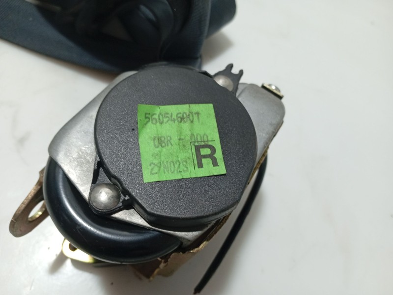 Recambio de cinturon seguridad delantero derecho para audi a3 (8l1) 1.8 referencia OEM IAM 8P4857706C RMS 560546001 