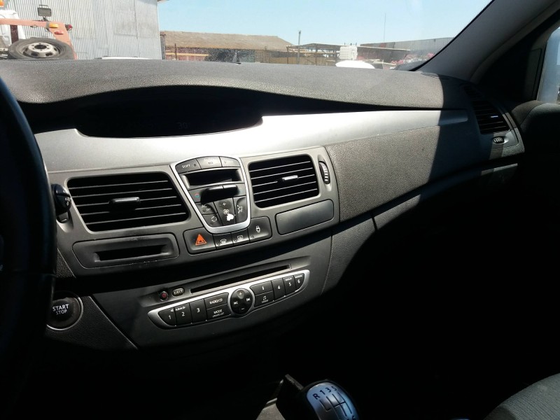 renault laguna iii 2.0 dci diesel cat   |   0.07 - ... | 2007 | 131 cv / 96 kw del año 2007