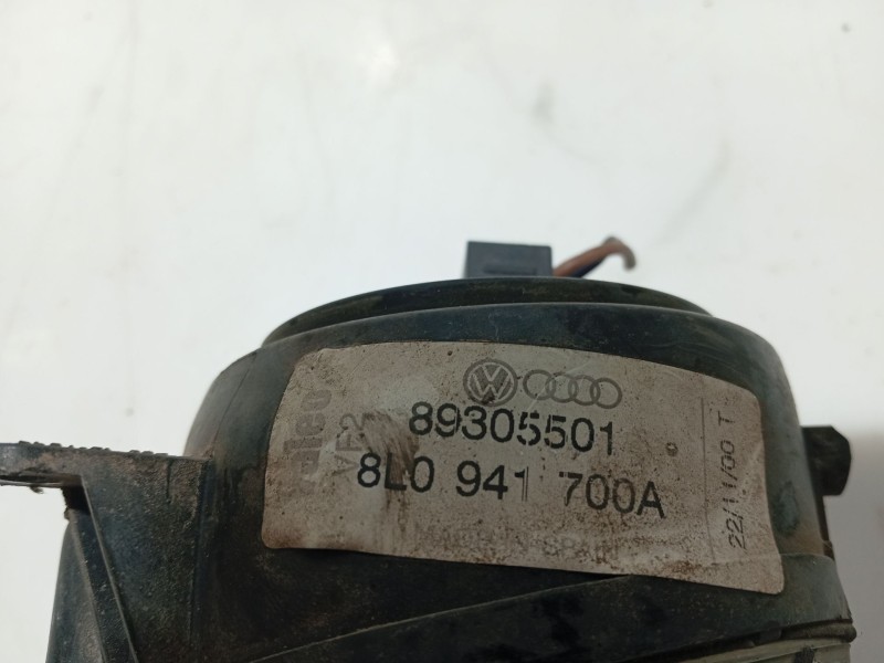 Recambio de faro antiniebla derecho para audi a3 (8l1) 1.8 referencia OEM IAM   