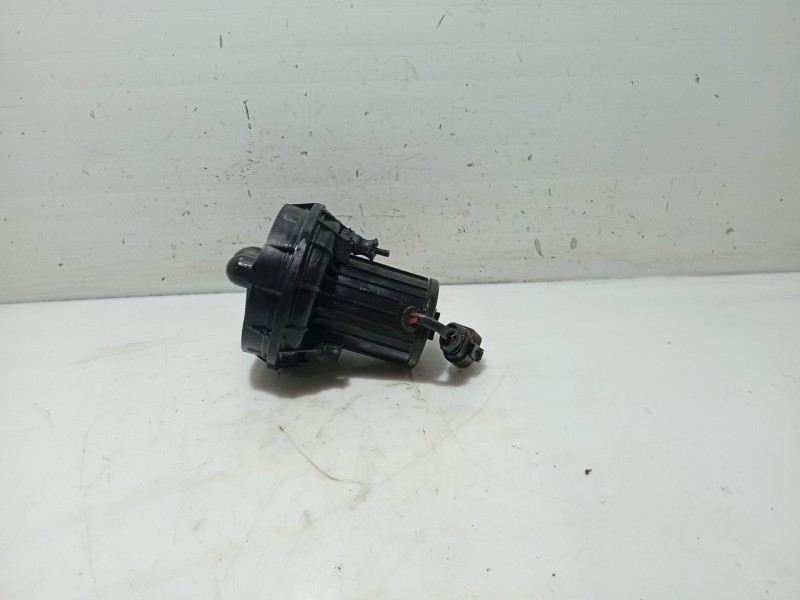Recambio de valvula aire adicional para audi a3 (8l1) 1.8 referencia OEM IAM 06A959253B  