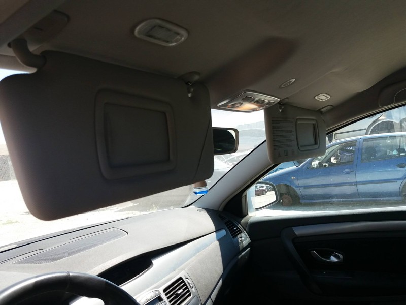 renault laguna iii 2.0 dci diesel cat   |   0.07 - ... | 2007 | 131 cv / 96 kw del año 2007