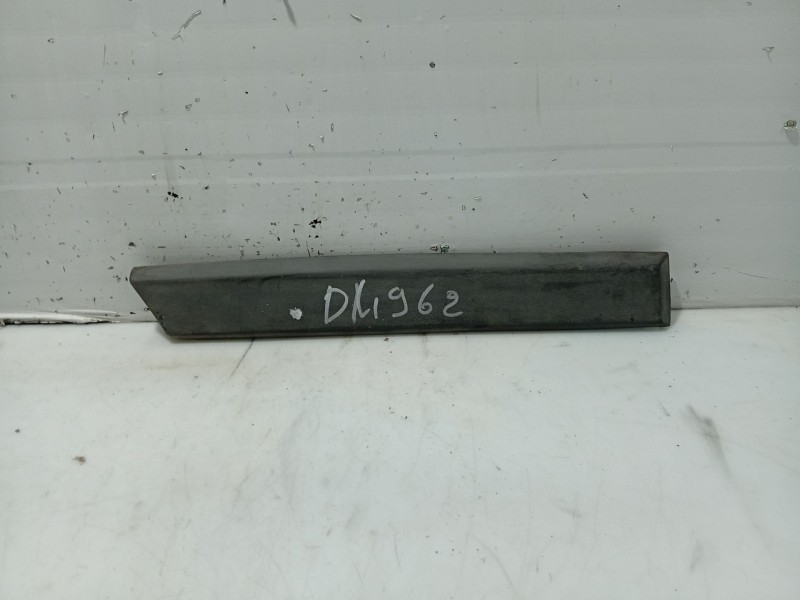 Recambio de moldura para volkswagen golf golf 1.6 cl diesel referencia OEM IAM 191853536F  