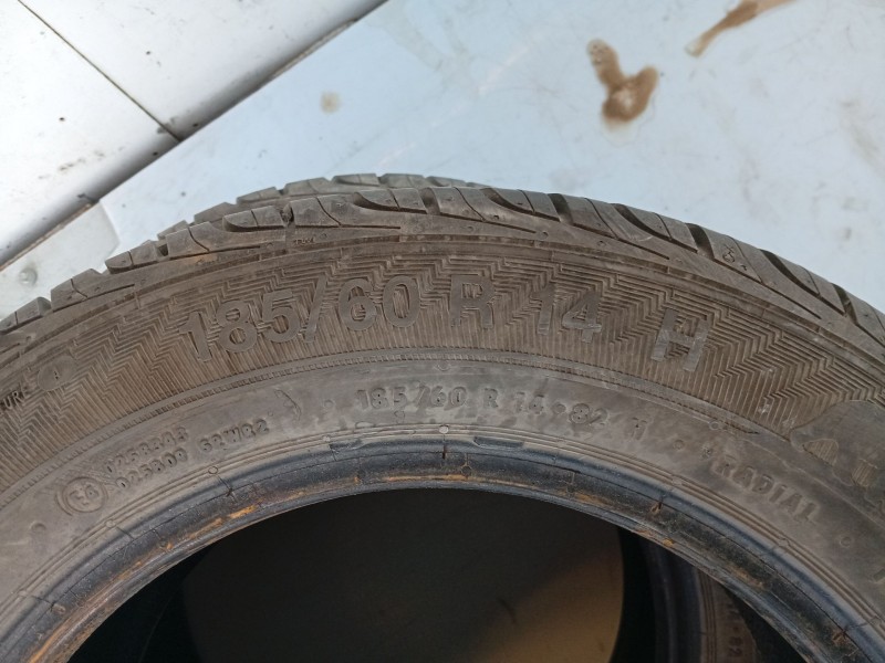 Recambio de neumatico para seat ibiza iii (6l1) 1.4 tdi referencia OEM IAM 6242N  