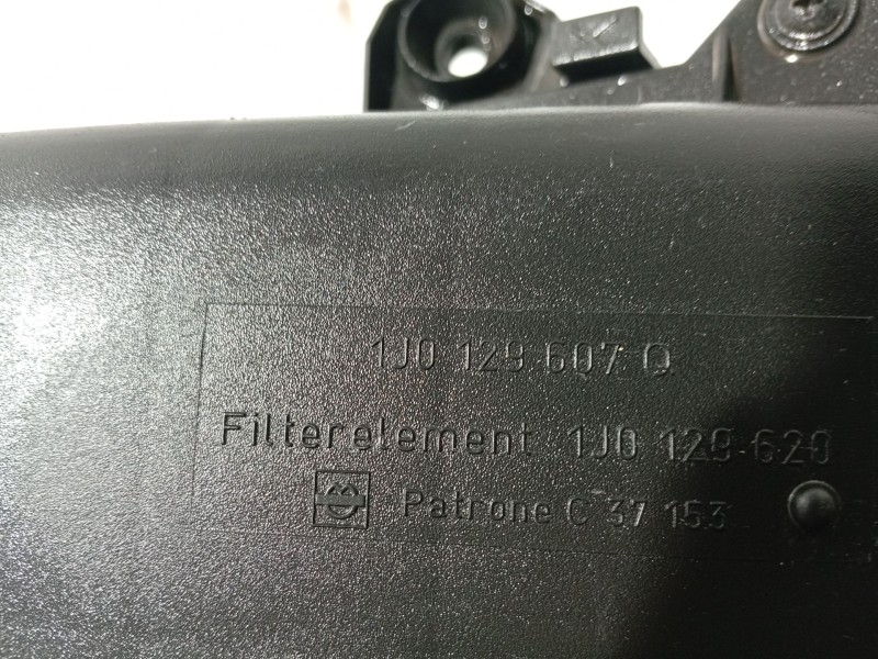 Recambio de caja filtro de aire para audi a3 (8l1) 1.8 referencia OEM IAM 1J0129607CG 1J0129607Q 