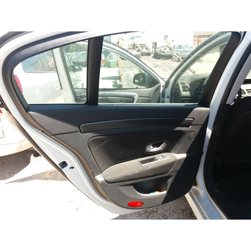 renault laguna iii 2.0 dci diesel cat   |   0.07 - ... | 2007 | 131 cv / 96 kw del año 2007