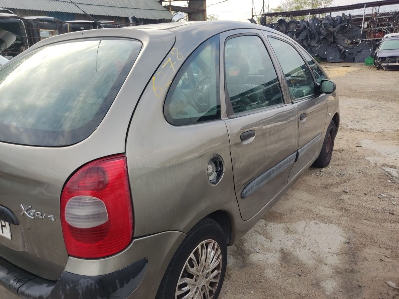 citroën xsara picasso (n68) del año 2009