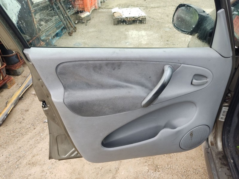 citroën xsara picasso (n68) del año 2009