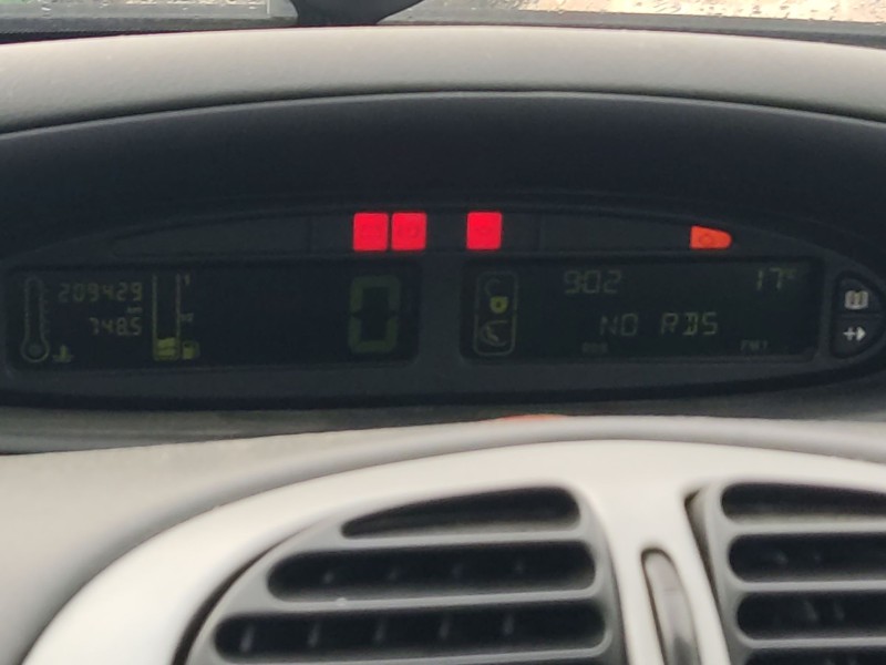 citroën xsara picasso (n68) del año 2009