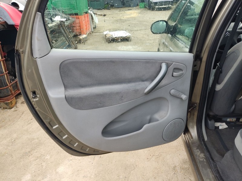 citroën xsara picasso (n68) del año 2009