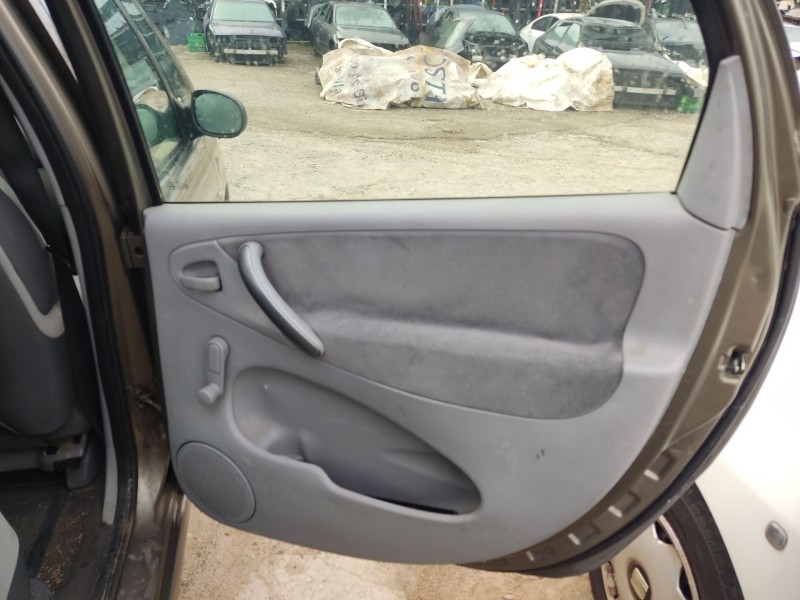 citroën xsara picasso (n68) del año 2009