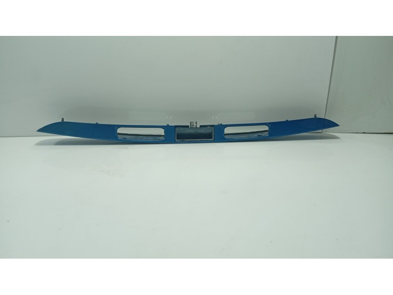 Recambio de moldura para peugeot 207/207+ (wa_, wc_) 1.6 hdi referencia OEM IAM 838444  