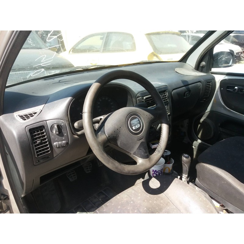 seat arosa (6h1) 1.0   |   0.00 - ... | 2000 | 50 cv / 37 kw del año 2000