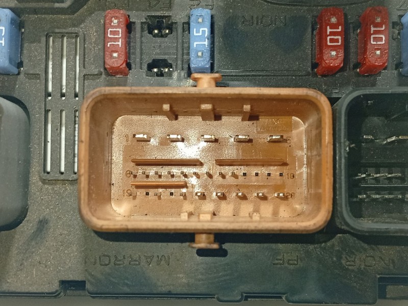 Recambio de modulo electronico para peugeot 207/207+ (wa_, wc_) 1.6 hdi referencia OEM IAM 9661086980  