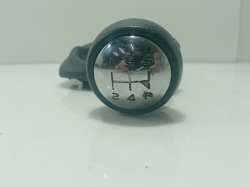 Recambio de moldura para peugeot 207/207+ (wa_, wc_) 1.6 hdi referencia OEM IAM 6188PFP  