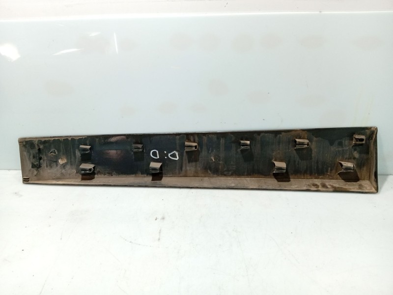 Recambio de moldura para renault grand scénic iii (jz0/1_) 1.5 dci referencia OEM IAM 801860016R  