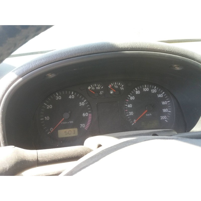 seat arosa (6h1) 1.0   |   0.00 - ... | 2000 | 50 cv / 37 kw del año 2000