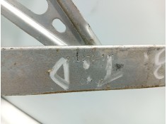 Recambio de elevalunas trasero derecho para renault grand scénic iii (jz0/1_) 1.5 dci referencia OEM IAM 827208148R   2