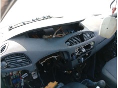 Recambio de salpicadero para renault grand scénic iii (jz0/1_) 1.5 dci referencia OEM IAM 6173S  