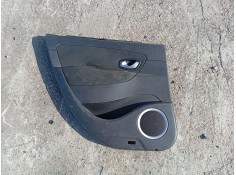 Recambio de guarnecido puerta trasera izquierda para renault grand scénic iii (jz0/1_) 1.5 dci referencia OEM IAM   