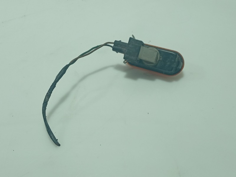 Recambio de piloto lateral izquierdo para seat alhambra (7v8, 7v9) 2.0 i referencia OEM IAM 3A0949101A  