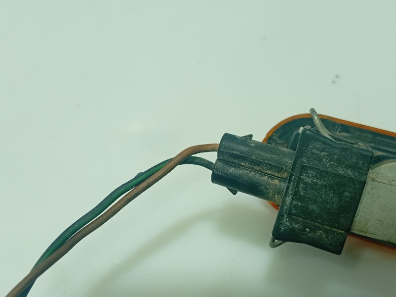 Recambio de piloto lateral izquierdo para seat alhambra (7v8, 7v9) 2.0 i referencia OEM IAM 3A0949101A  