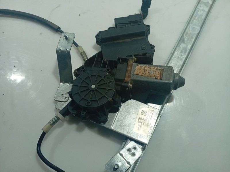 Recambio de elevalunas delantero derecho para seat alhambra (7v8, 7v9) 2.0 i referencia OEM IAM 7M0837462  