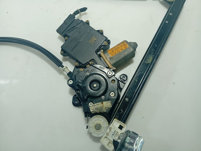 Recambio de elevalunas trasero izquierdo para seat alhambra (7v8, 7v9) 2.0 i referencia OEM IAM 7M0837461  