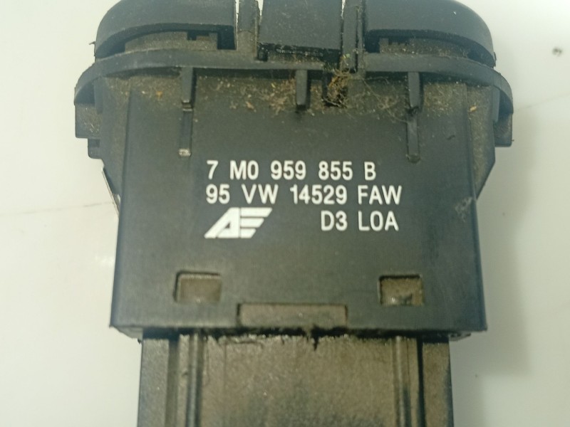 Recambio de mando elevalunas trasero izquierdo para seat alhambra (7v8, 7v9) 2.0 i referencia OEM IAM 7M0959855B  