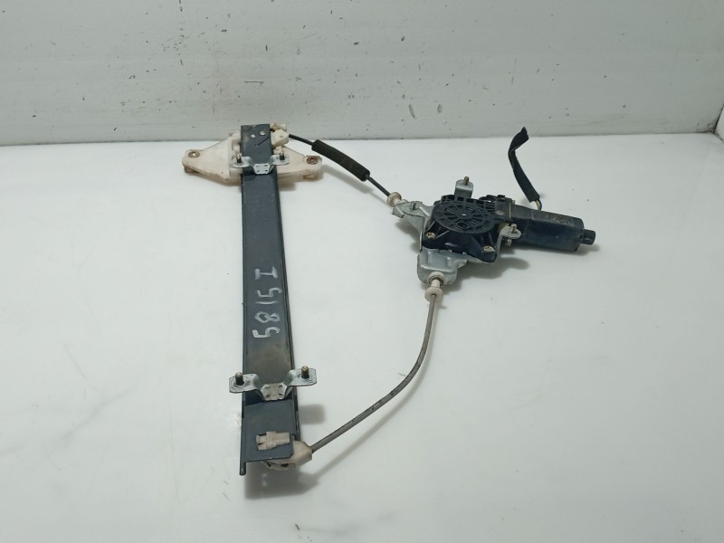 Recambio de elevalunas delantero izquierdo para hyundai accent ii (lc) 1.3 referencia OEM IAM 8240125000  