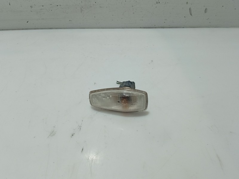 Recambio de piloto lateral derecho para hyundai accent ii (lc) 1.3 referencia OEM IAM 92312C  