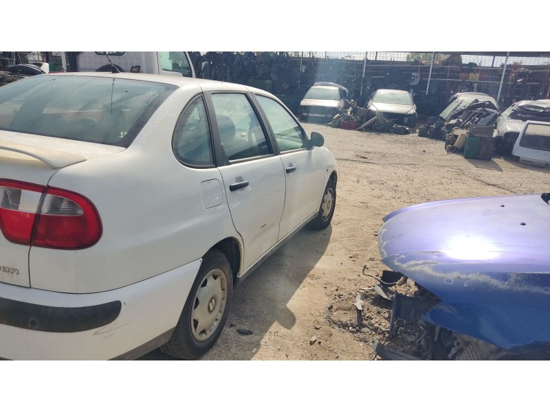 seat cordoba vario (6k5) del año 2000