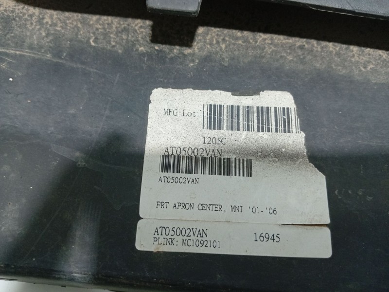 Recambio de spoiler paragolpes delantero para mini mini (r50, r53) one d referencia OEM IAM 7301622  