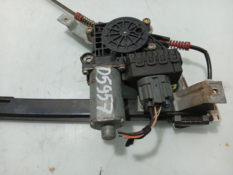 Recambio de elevalunas delantero derecho para ford mondeo iii (b5y) 2.0 tdci referencia OEM IAM 1417697  
