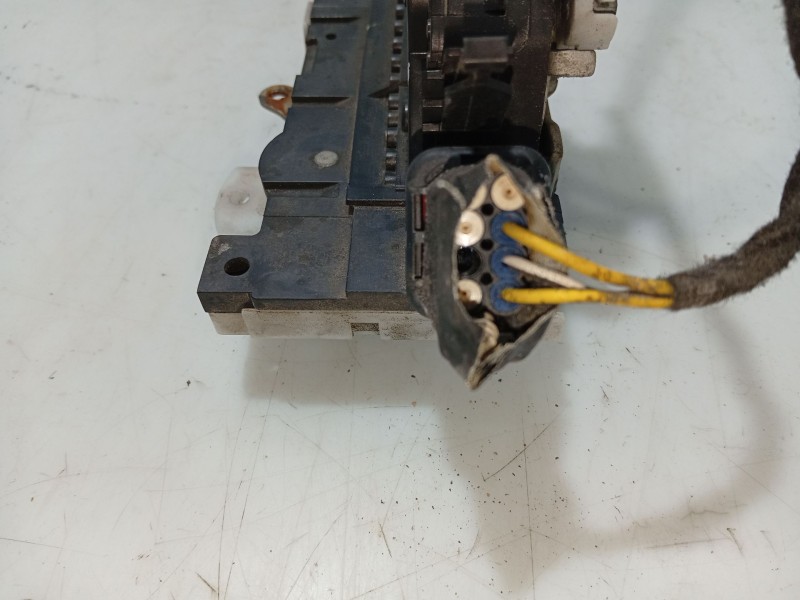 Recambio de cerradura puerta delantera derecha para ford mondeo iii (b5y) 2.0 tdci referencia OEM IAM 4109785 1s7af21812ka 