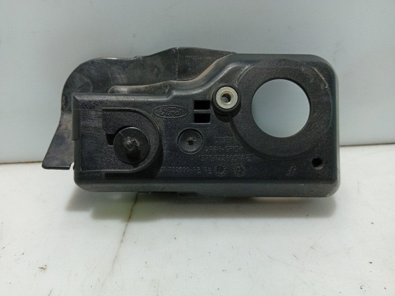 Recambio de maneta interior delantera derecha para ford mondeo iii (b5y) 2.0 tdci referencia OEM IAM 1352104 1352105 1S71F22600A