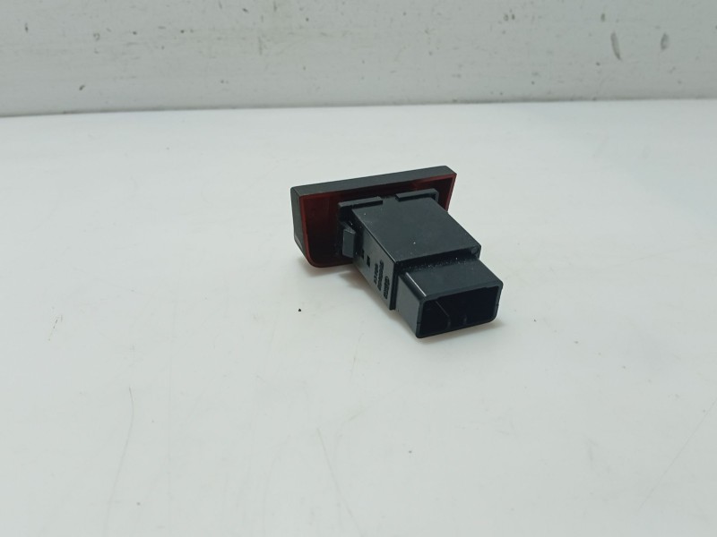 Recambio de interruptor para hyundai accent ii (lc) 1.3 referencia OEM IAM 9379025000CA  30826