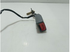 Recambio de anclaje cinturon delantero izquierdo para hyundai accent ii (lc) 1.3 referencia OEM IAM 8883025201SX   2