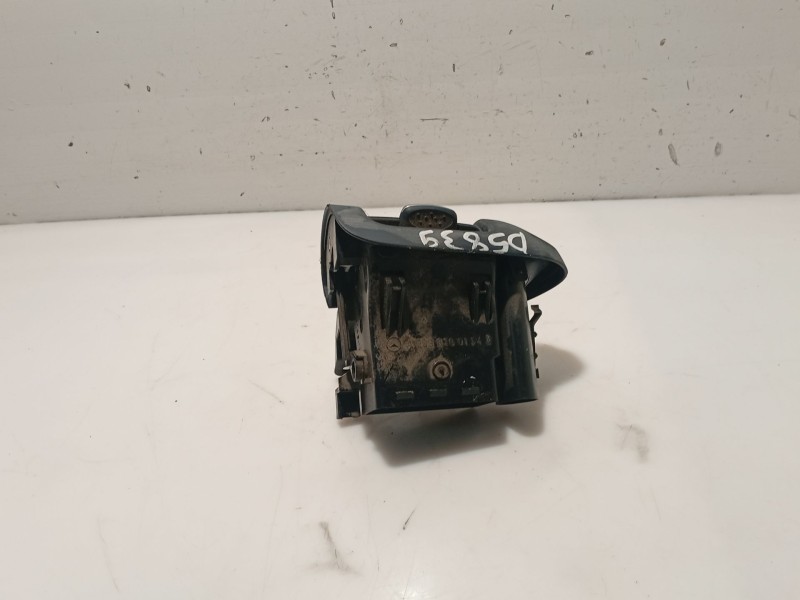 Recambio de moldura para mercedes-benz clase c (w203) c 180 (203.035) referencia OEM IAM A2038300154  