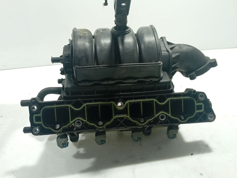 Recambio de colector admision para chevrolet aveo / kalos sedán (t250, t255) 1.4 referencia OEM IAM 1023860S01  