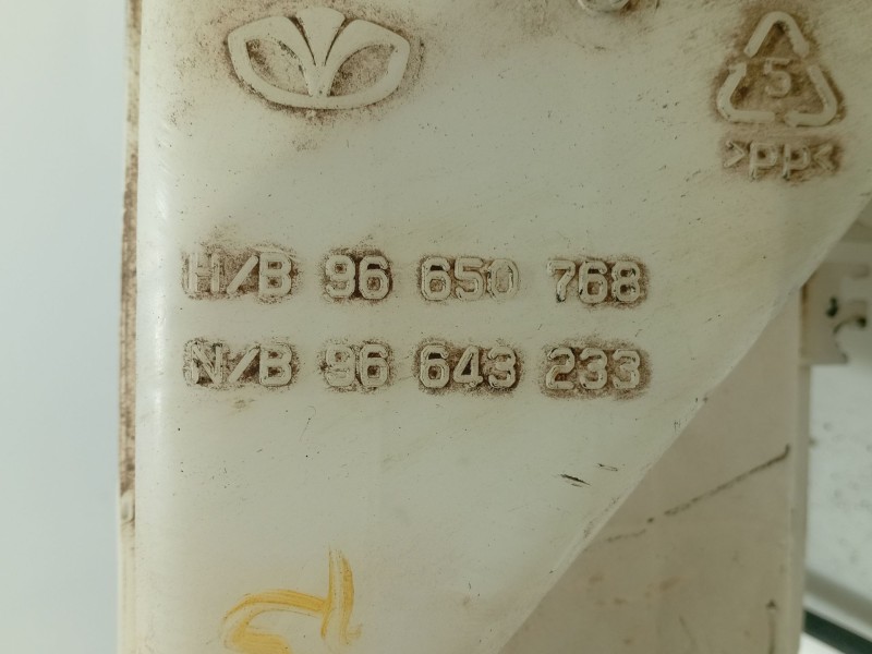 Recambio de deposito limpia para chevrolet aveo / kalos sedán (t250, t255) 1.4 referencia OEM IAM 96643233  