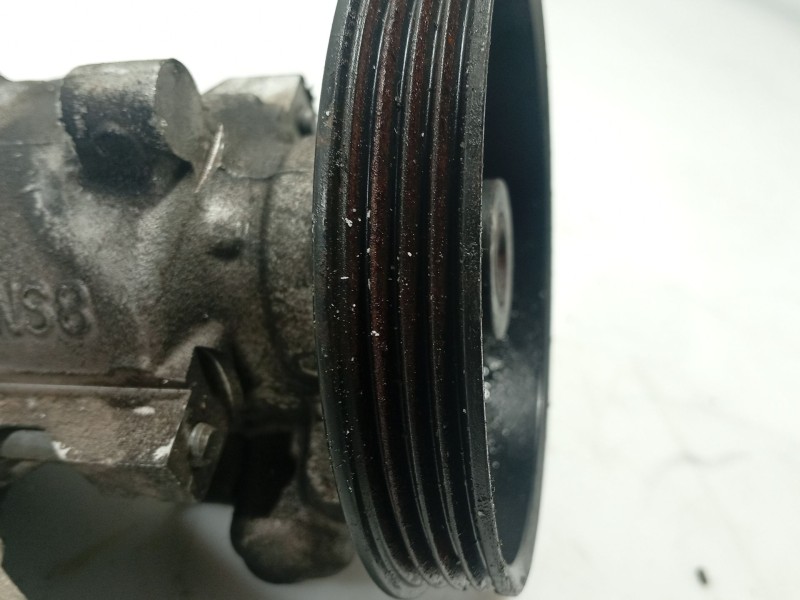 Recambio de bomba direccion para chevrolet aveo / kalos sedán (t250, t255) 1.4 referencia OEM IAM 540415  