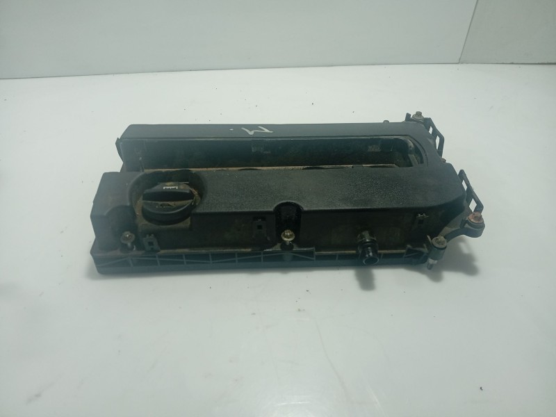 Recambio de tapa balancines para chevrolet aveo / kalos sedán (t250, t255) 1.4 referencia OEM IAM 689045057  