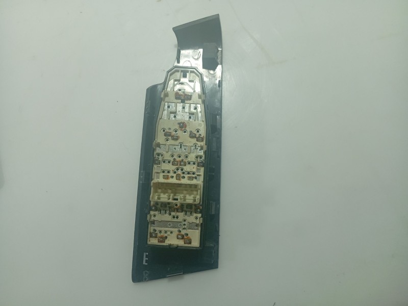 Recambio de mando elevalunas delantero izquierdo para chevrolet aveo / kalos sedán (t250, t255) 1.4 referencia OEM IAM 202005158