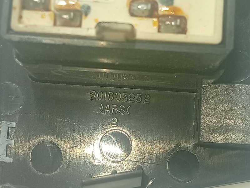 Recambio de mando elevalunas delantero izquierdo para chevrolet aveo / kalos sedán (t250, t255) 1.4 referencia OEM IAM 202005158