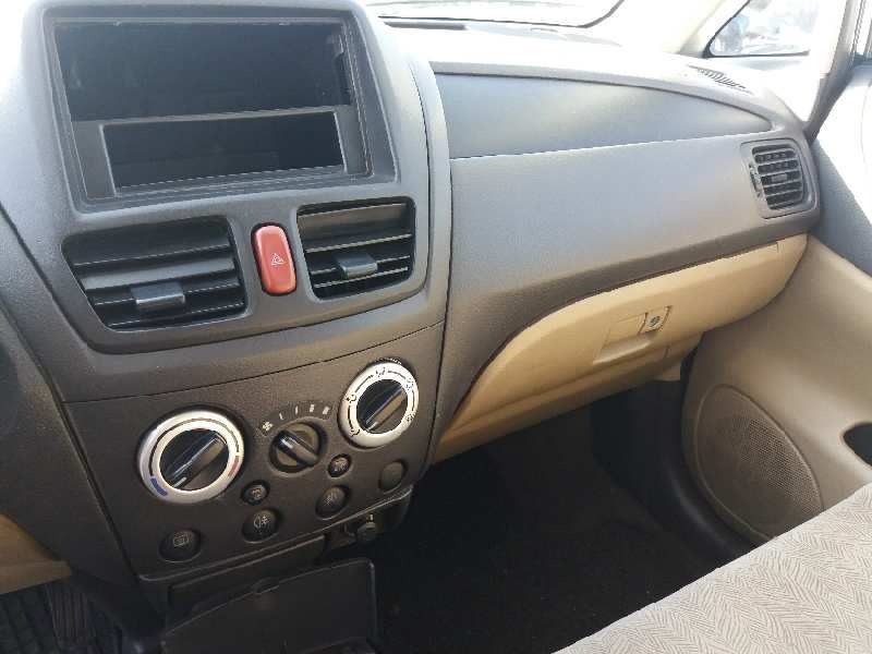 suzuki liana rh (er) 1.6 16v cat   |   0.01 - 0.06 | 2001 - 2006 | 103 cv / 76 kw del año 2001