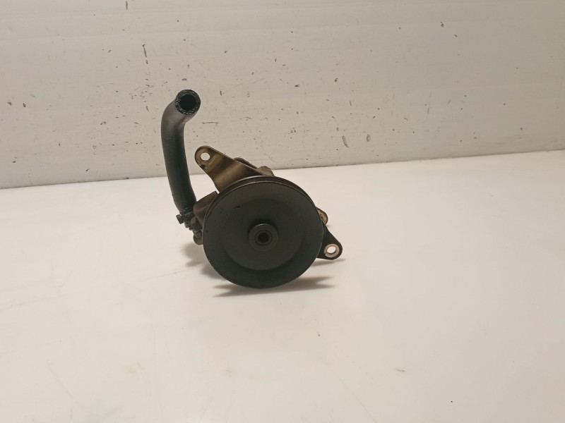 Recambio de bomba servodireccion para nissan primera hatchback (p11) 2.0 td referencia OEM IAM 491102F600  