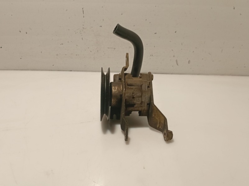 Recambio de bomba servodireccion para nissan primera hatchback (p11) 2.0 td referencia OEM IAM 491102F600  